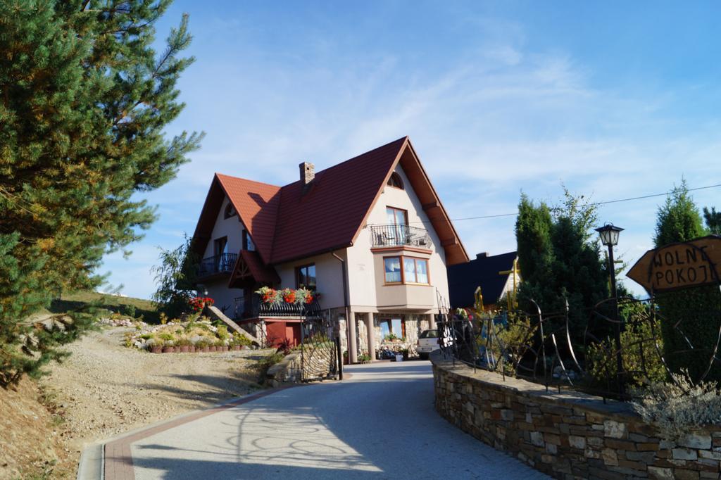 Apartamenty I Pokoje Rodzinne Czarna Gora Exterior photo